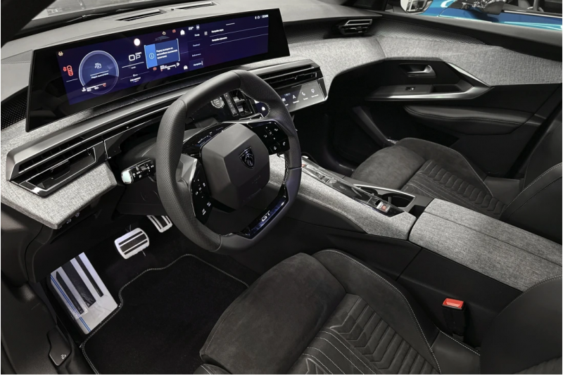 NEW 3008