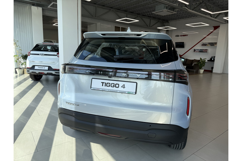 TIGGO 4
