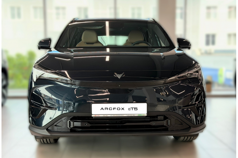 ARCFOX ALPHA T5